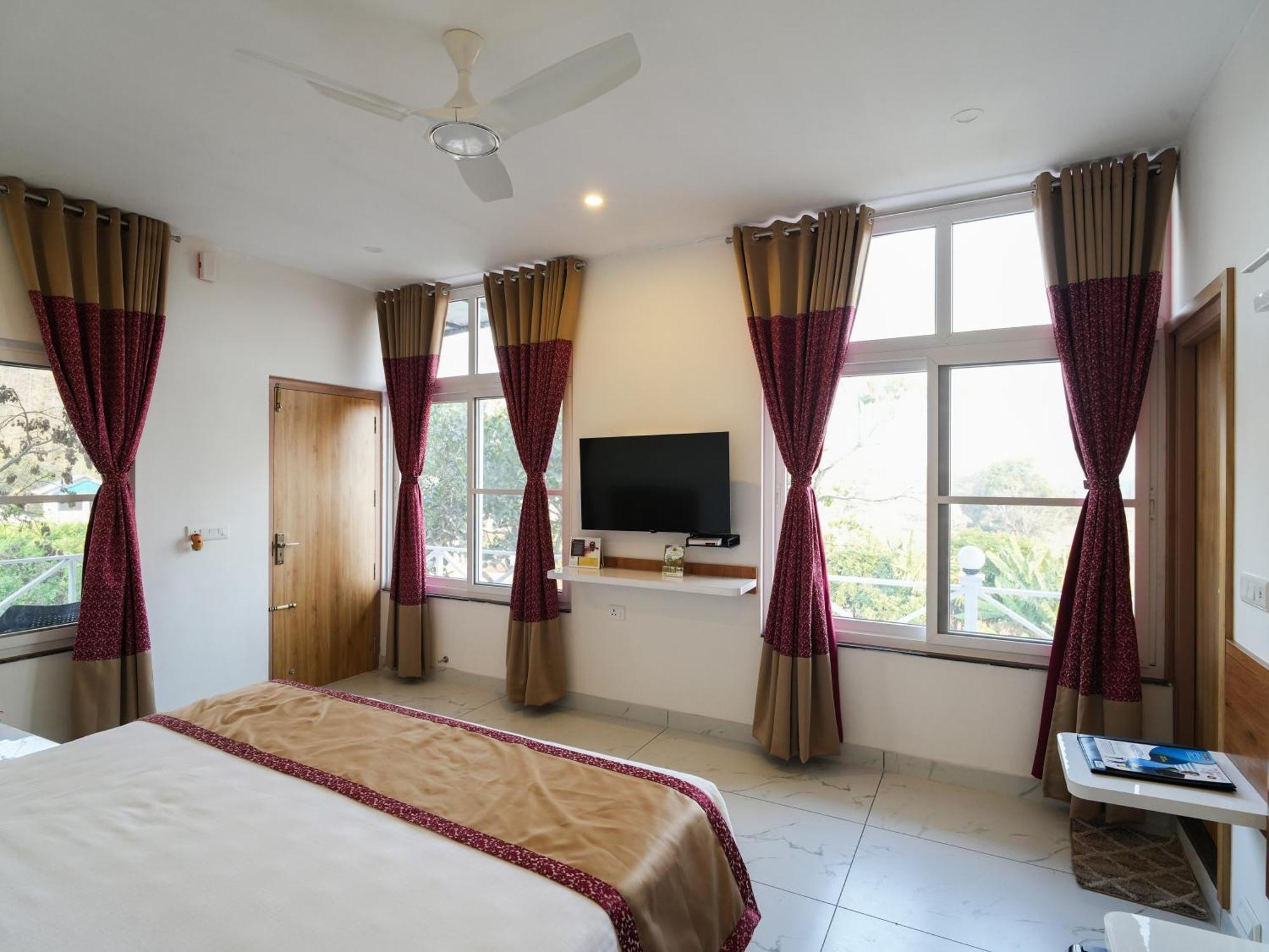 Mgm Whispering Wind'S Yelagiri Hotel Exterior foto