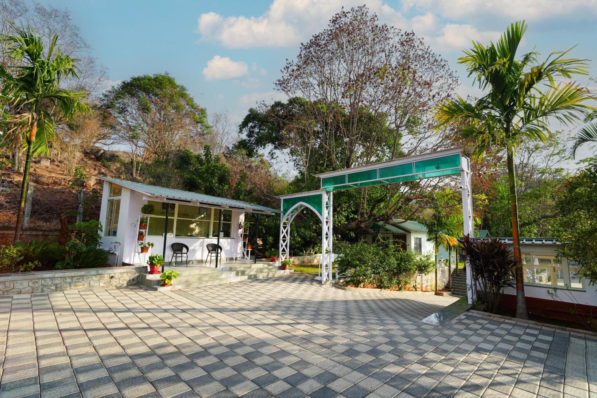 Mgm Whispering Wind'S Yelagiri Hotel Exterior foto